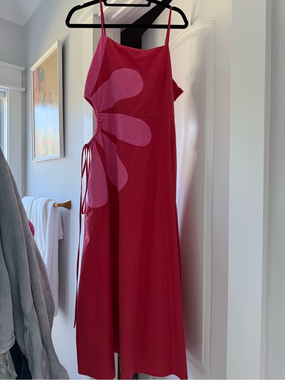 Red Floral-Accent Women’s Slip Dress runs like a medium not large